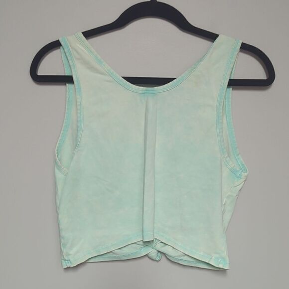 Wild Fable Green Cropped Tank Top - Picture 3 of 5